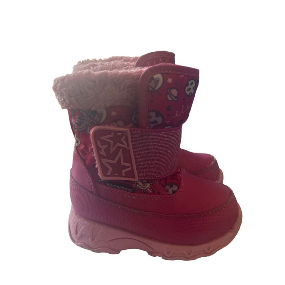 Cougar waterproof “Space cat Raspberry” boots size 5
